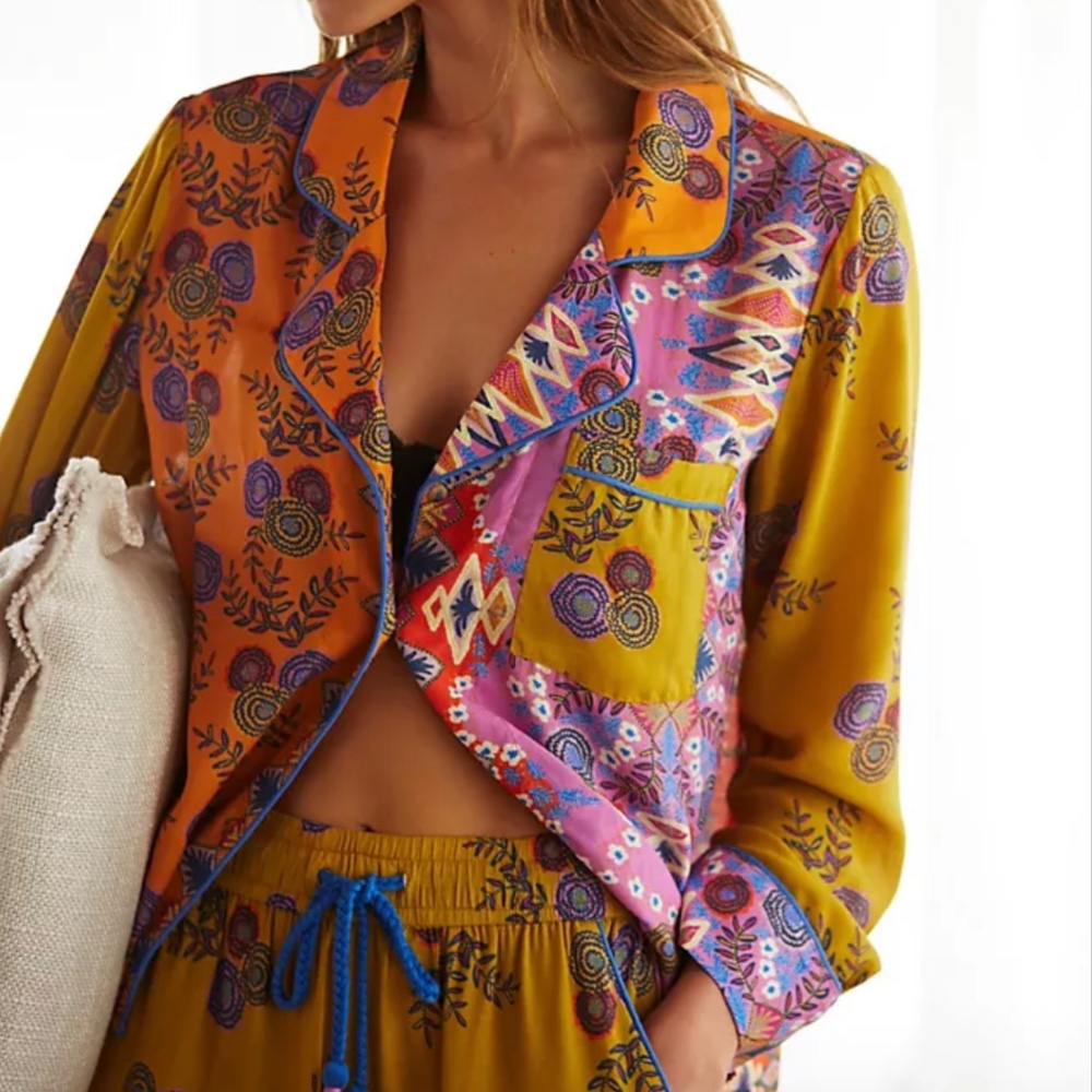 ANTHROPOLOGIE Kari button down patterned shirt/NWT/L
